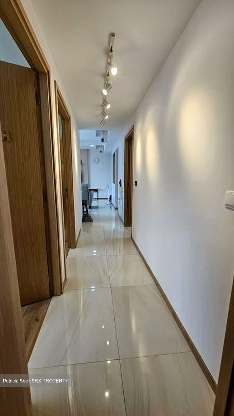 The Vales (D19), Condominium #560318491